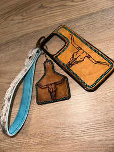 Turquoise Longhorn Iphone 14 Pro Phonecase